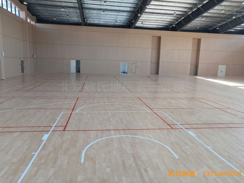 廣州永順大道鐵英中學(xué)體育地板施工案例