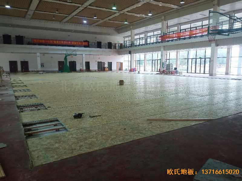 廣西來(lái)賓市較好的中學(xué)體育木地板安裝案例