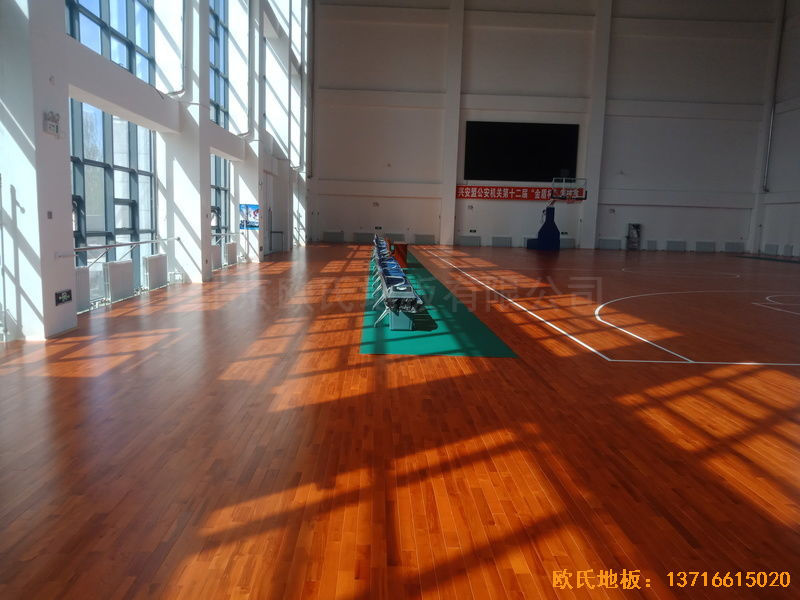 烏蘭浩特興安盟公安局體育木地板施工案例