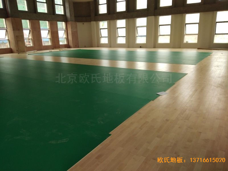 遵義仁懷市茅臺(tái)文體中心體育木地板安裝案例