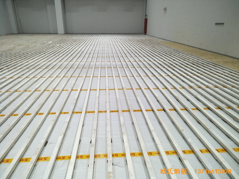 上海鋪東寧橋路669號體育館體育木地板施工案例2