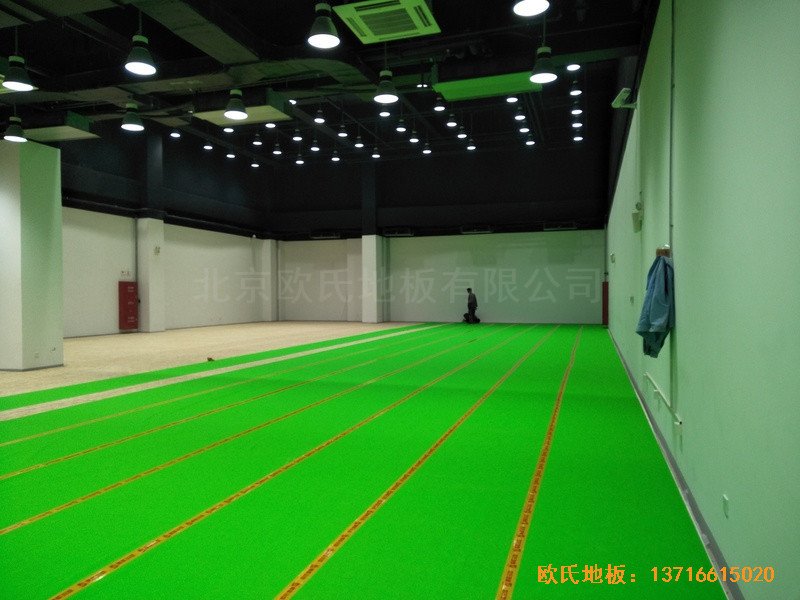 上海鋪東寧橋路669號體育館體育木地板施工案例3