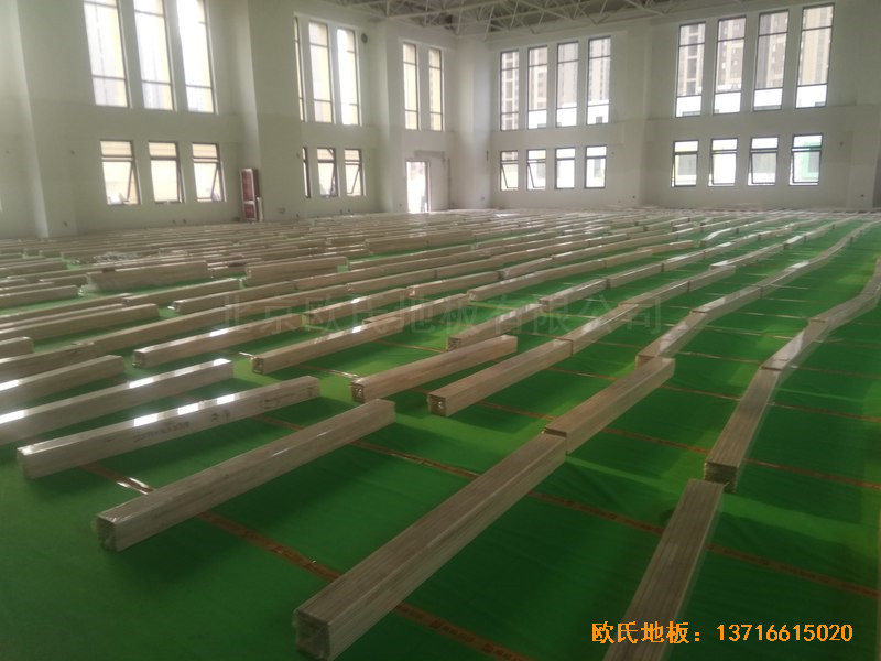 山東濟(jì)南唐冶城籃球館運(yùn)動(dòng)地板鋪設(shè)案例3