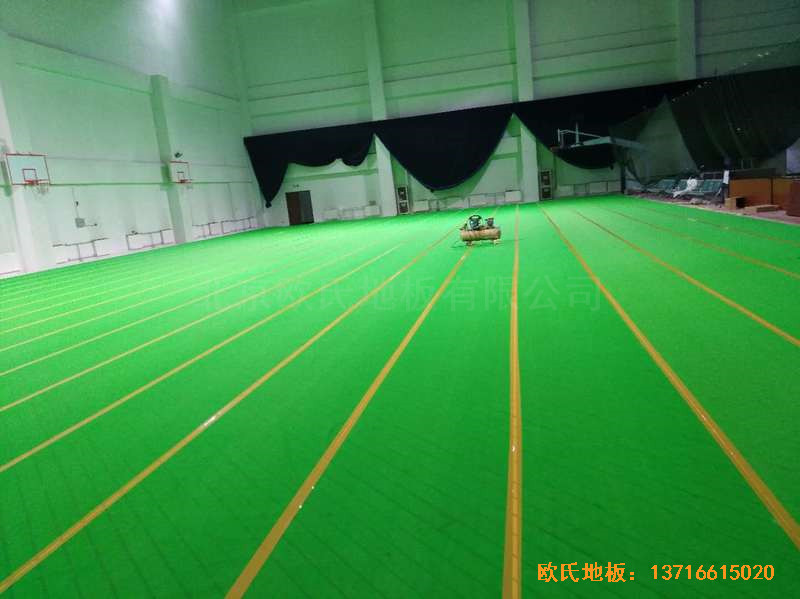 北京房山區(qū)燕山體育館運(yùn)動(dòng)木地板安裝案例3