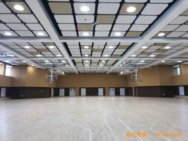 北京昌平新東方體育館體育地板安裝案例4