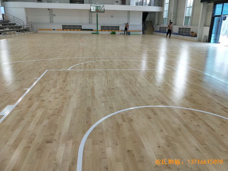 山西晉城宏圣科威公司籃球館體育木地板安裝案例5
