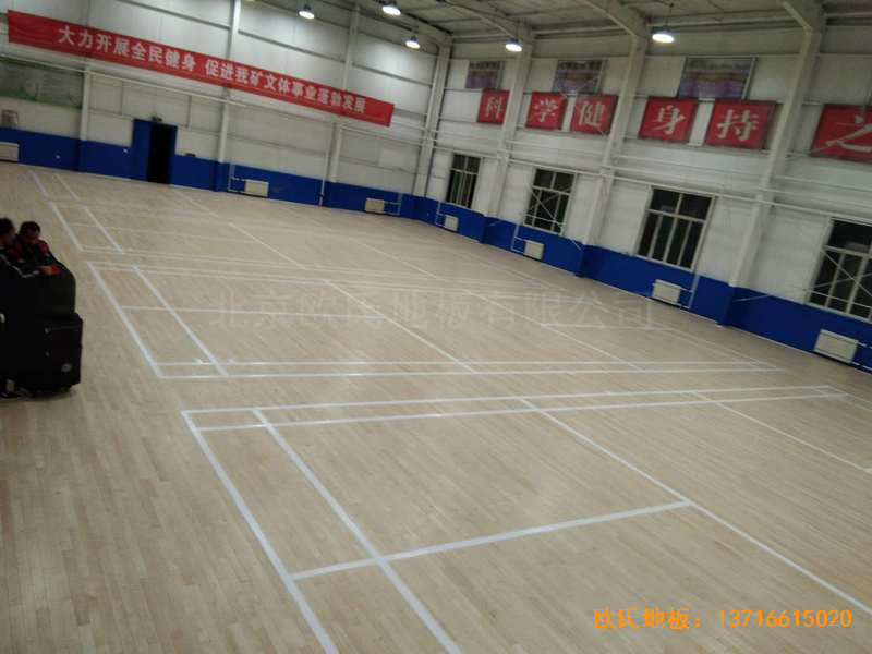 山西陽泉退休黨支部活動(dòng)中心運(yùn)動(dòng)地板鋪裝案例0