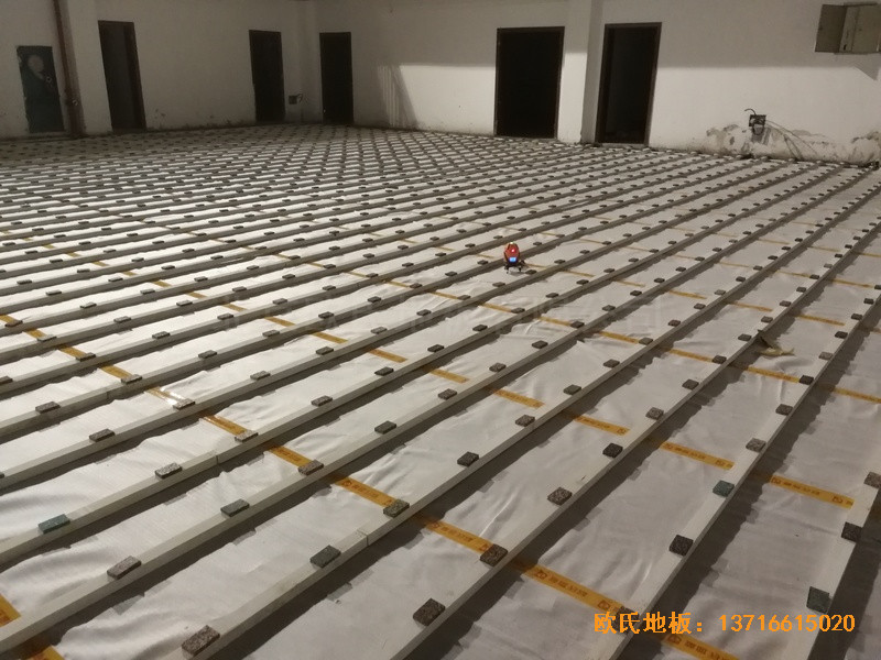 杭州建德籃球館體育木地板施工案例1