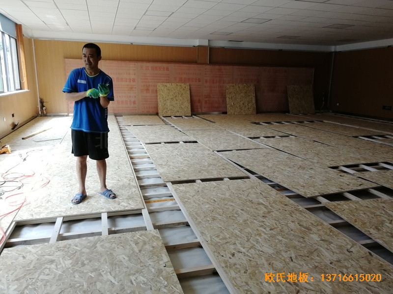 杭州建德籃球館體育木地板施工案例2