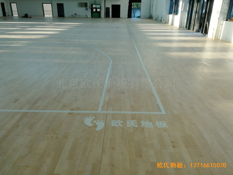杭州建德籃球館體育木地板施工案例3
