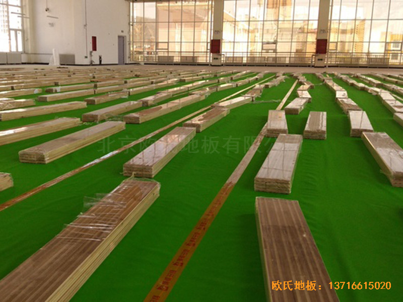甘肅天水清水縣農(nóng)業(yè)學(xué)院籃球館體育地板安裝案例3