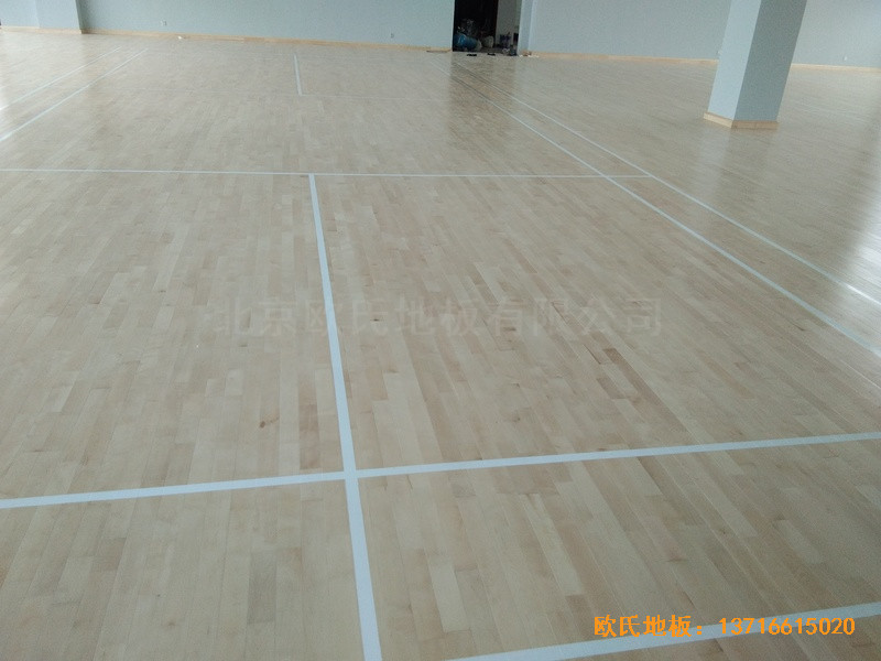 福州連江縣恒捷實業(yè)坑園村運動館體育地板鋪裝案例3