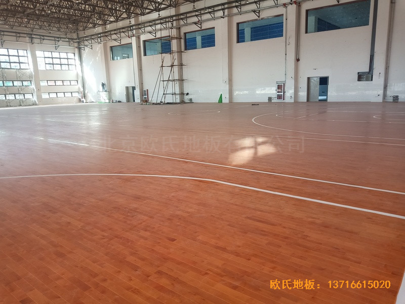 內(nèi)蒙全民健身活動(dòng)中心運(yùn)動(dòng)木地板鋪裝案例0