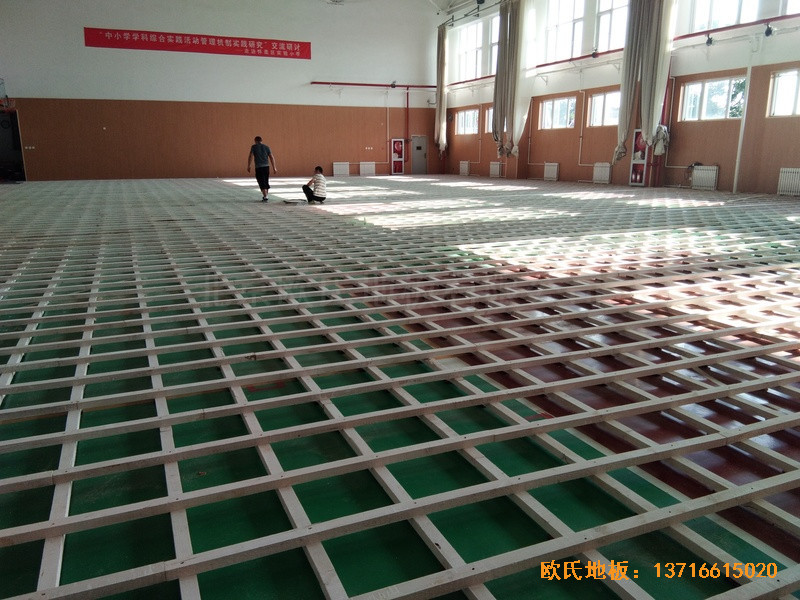 北京懷柔實驗小學(xué)籃球館體育地板鋪裝案例1