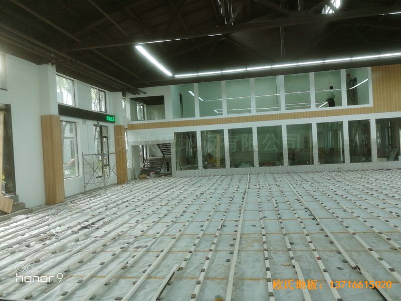 上海江楊南路485號(hào)攻守道場(chǎng)體育木地板鋪裝案例1