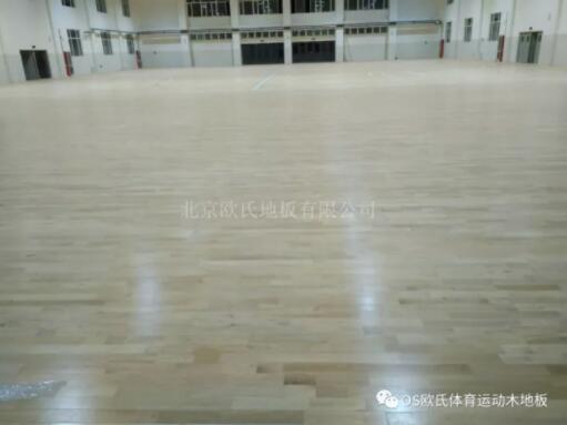 山東德州臨邑首要中學(xué)體育館木地板成功案例 山東德州臨邑首要中學(xué)體育館木地板成功案例